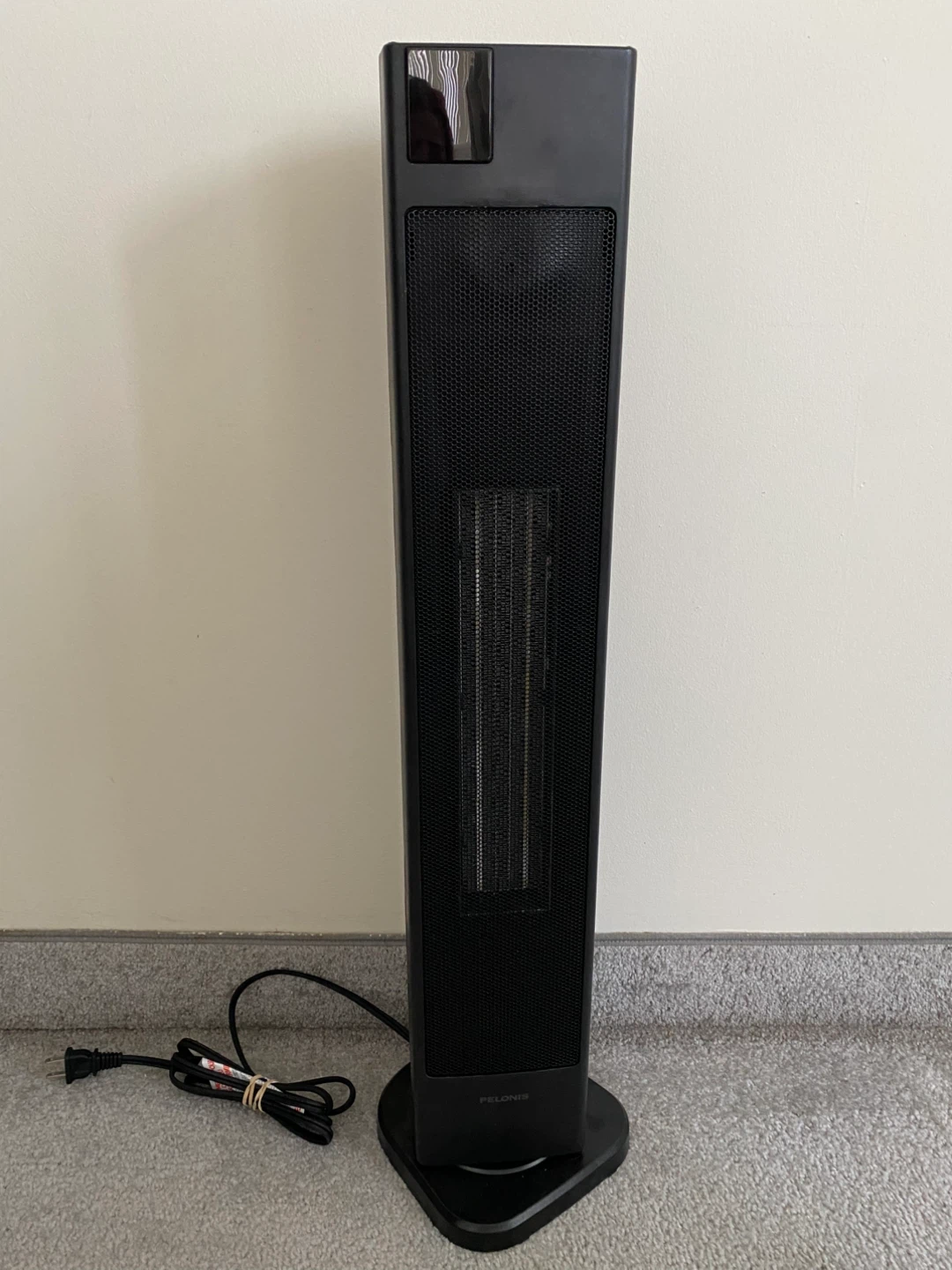 Pelonis Black Tower Heater