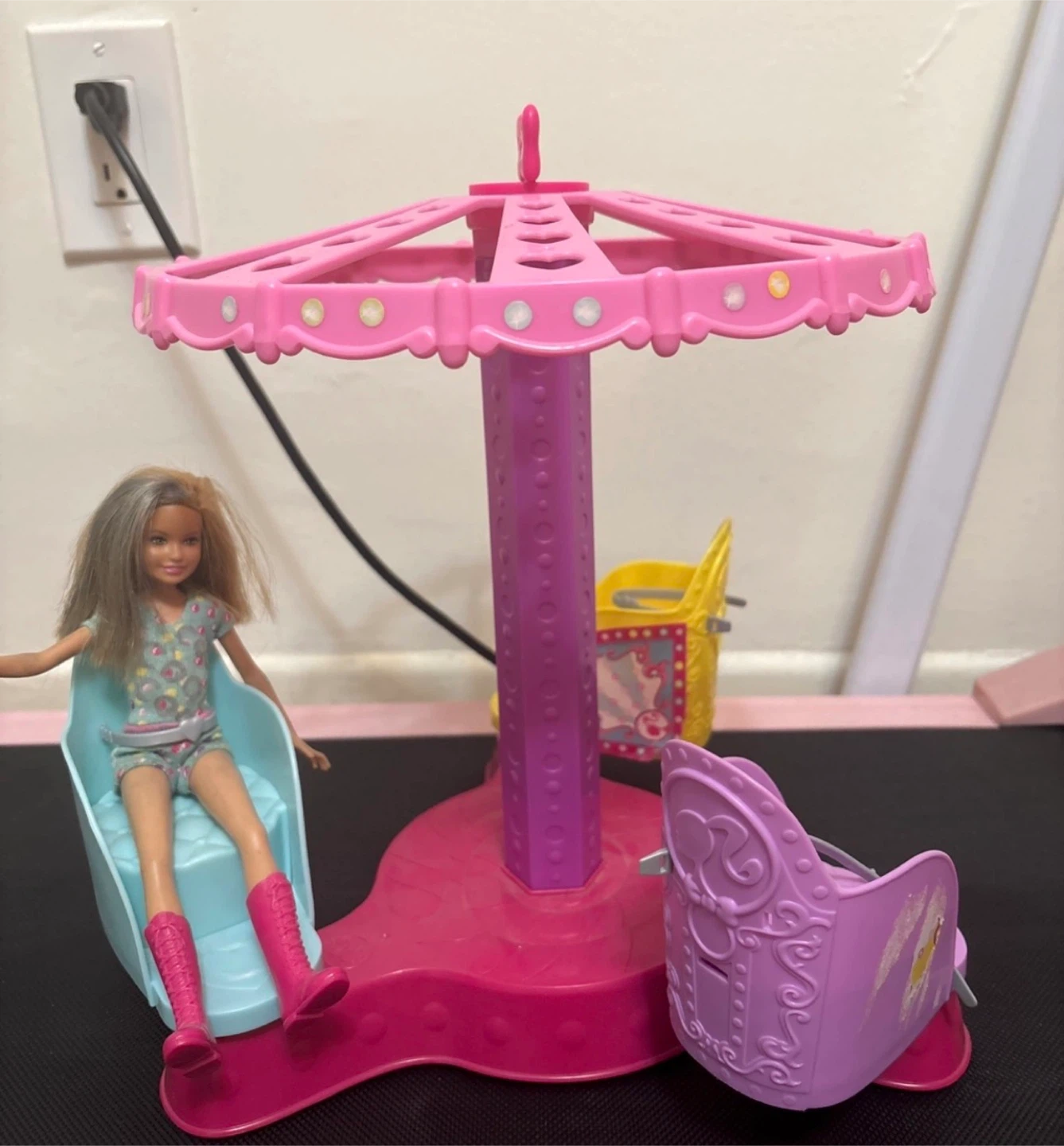 Barbie Amusement Park Spinner Playset - photo 2