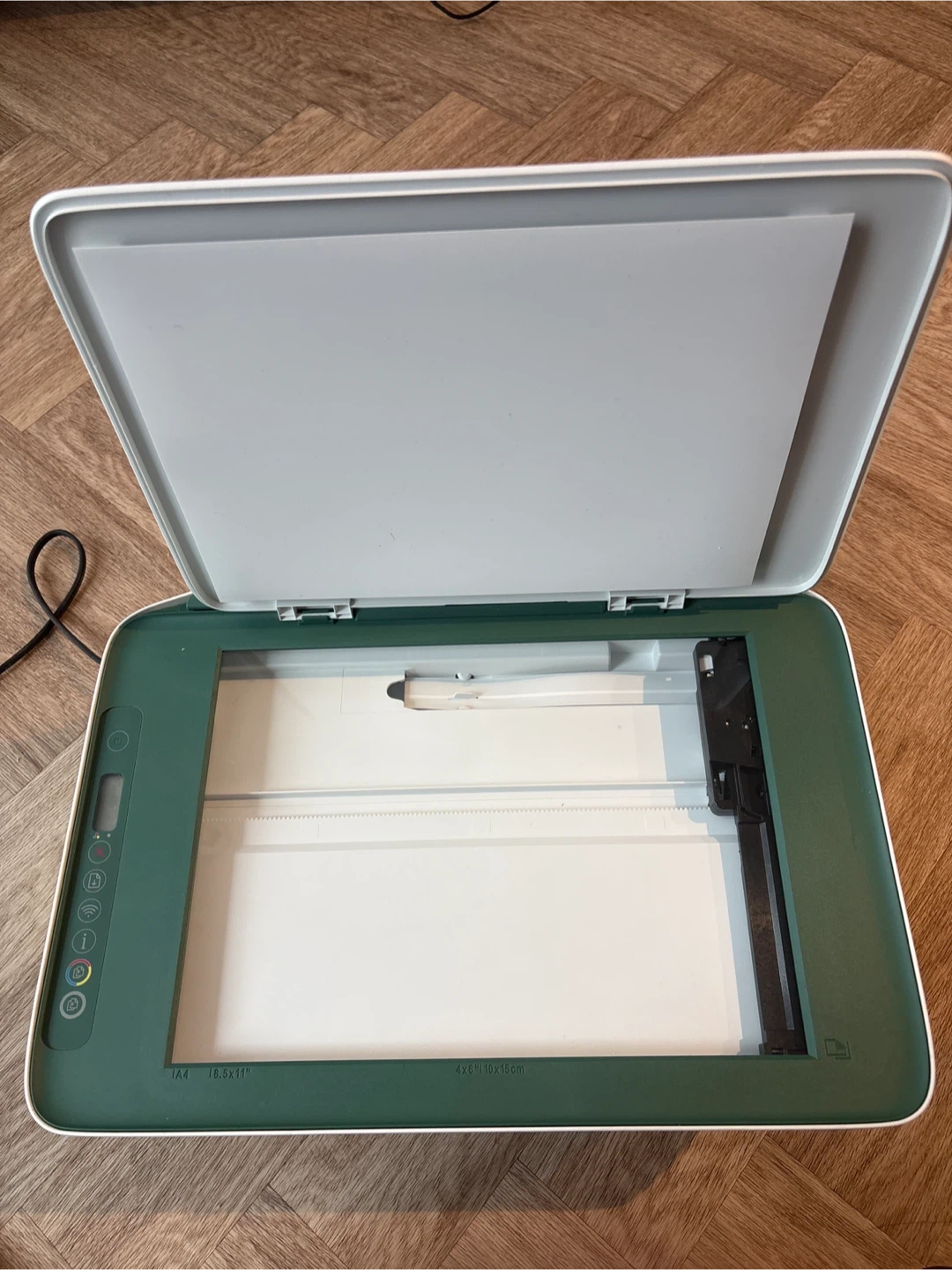 HP DeskJet 3755 All-in-One Printer/Scanner - photo 2