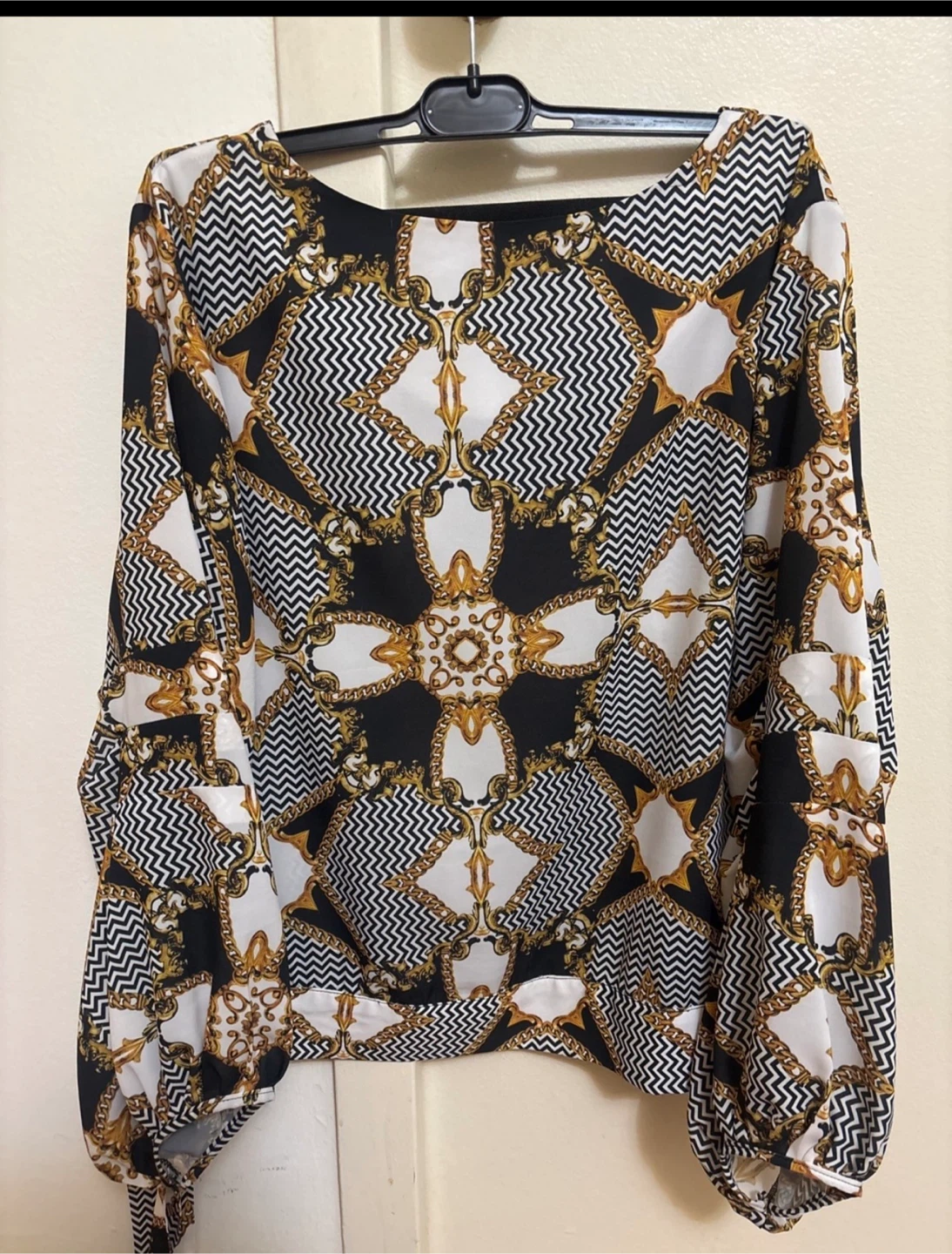 Women’s Blouse M