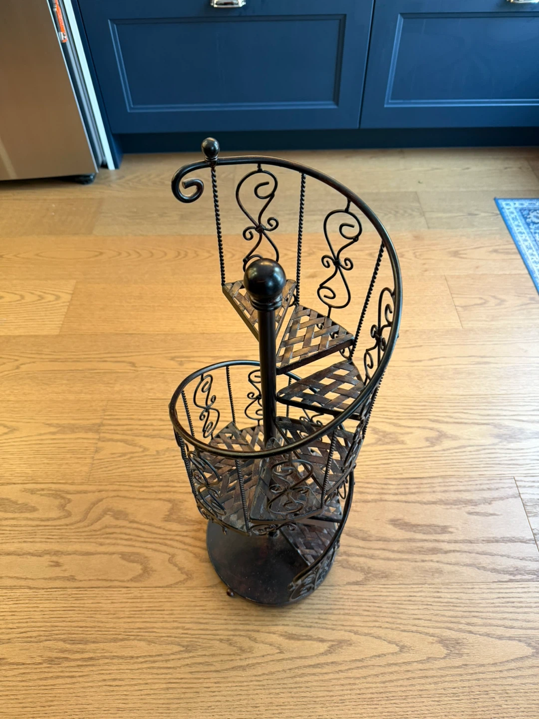 Spiral Staircase Metal Display Stand
