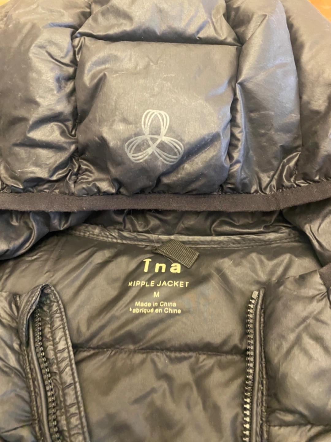 Tna Black Puffer Jacket - Size M - photo 3