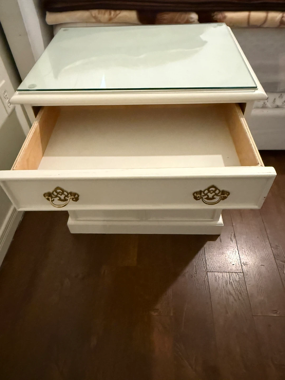 Classic White Glasstop Bedside Table with Drawer - photo 5