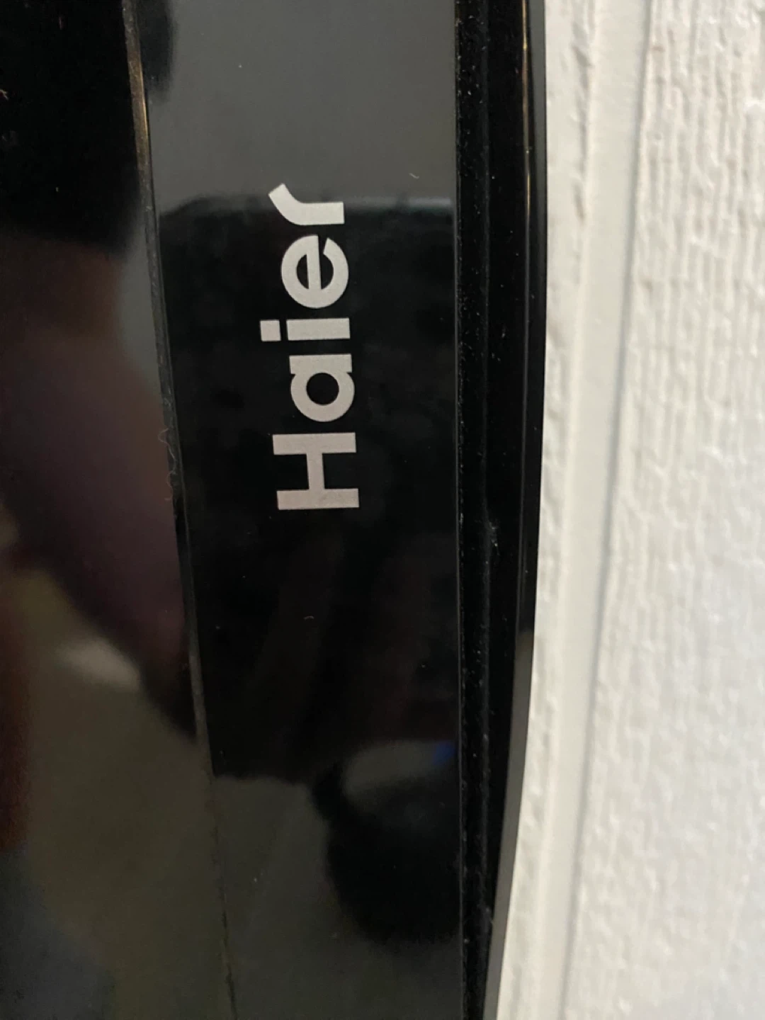 Haier 50" LED TV - photo 2