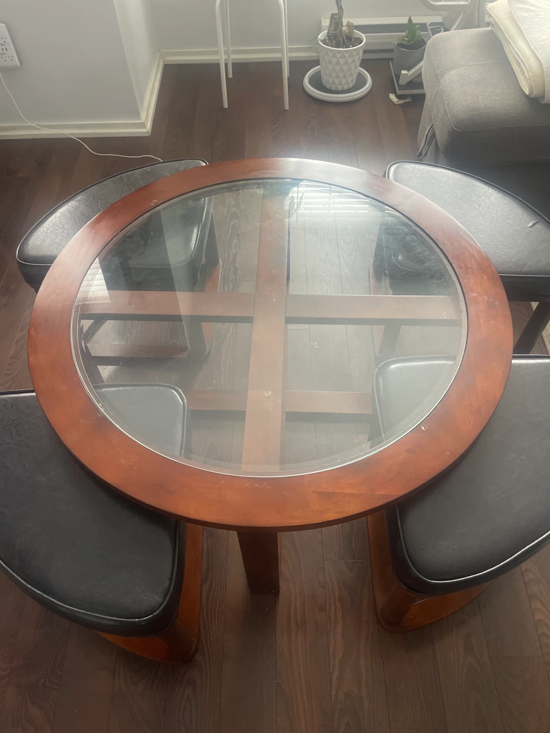 Round Glass Top Dining Table with 4 Stools - photo 3
