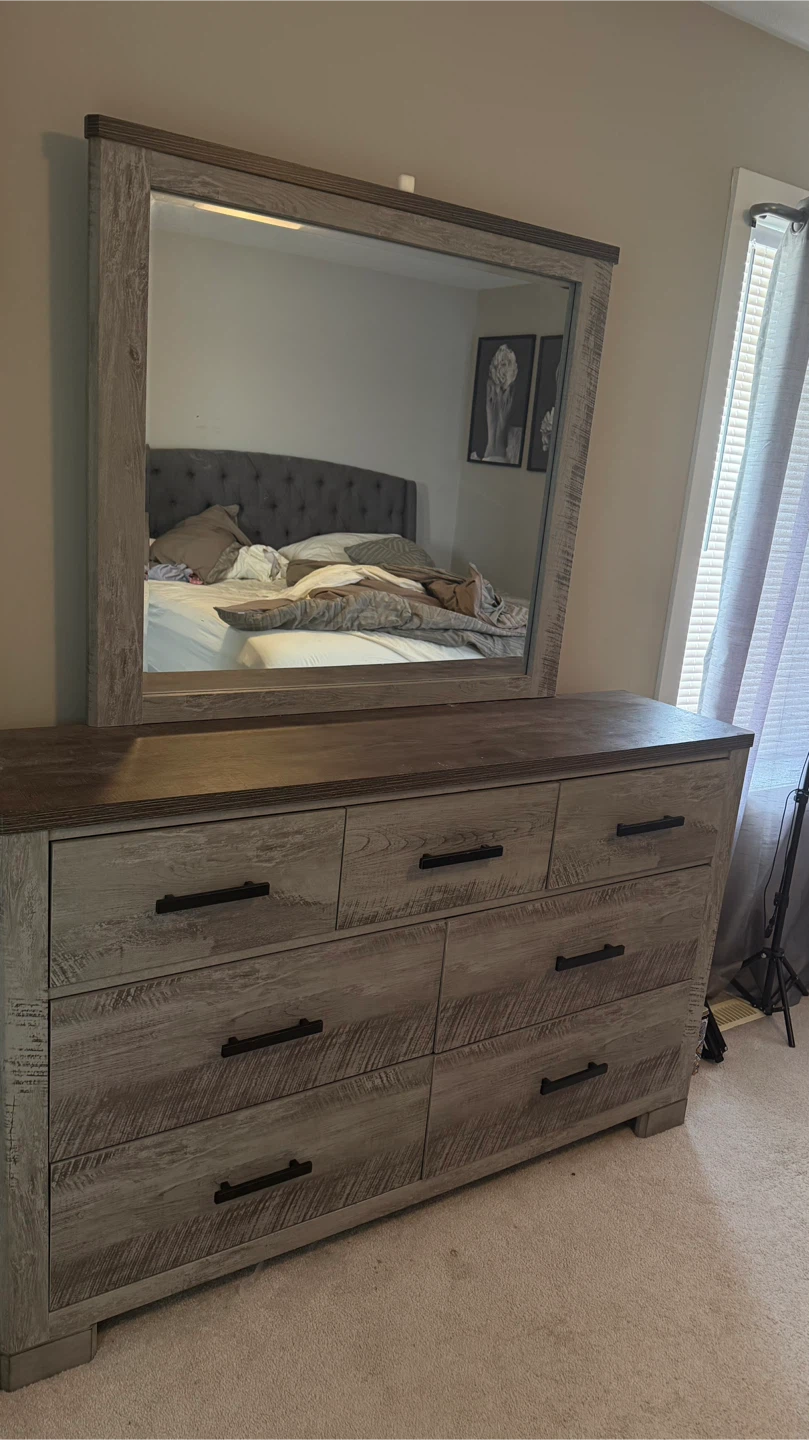 Wood Dresser with Mirror - photo 2