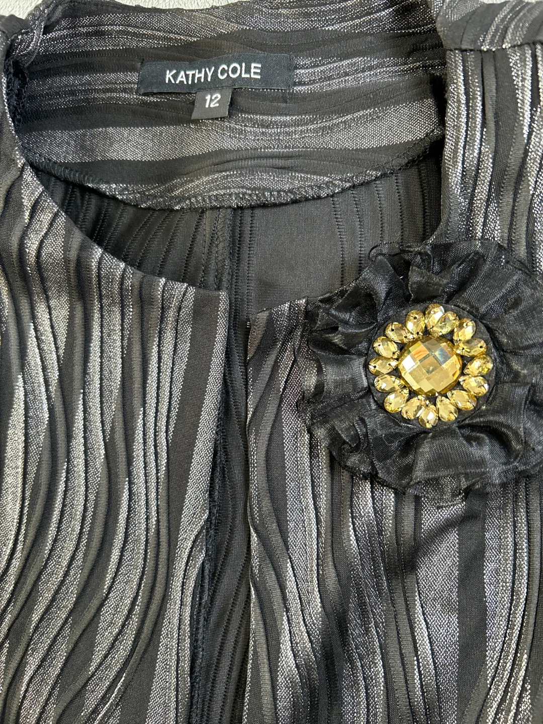 Kathy Cole  black and silver jacket - photo 3