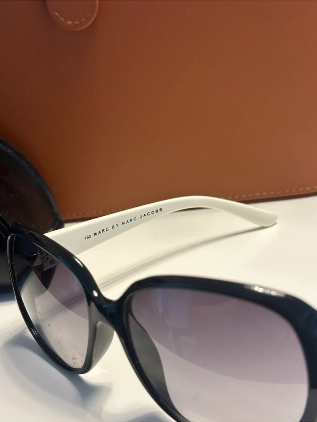 Marc by Marc Jacobs Sunglasses - photo 3
