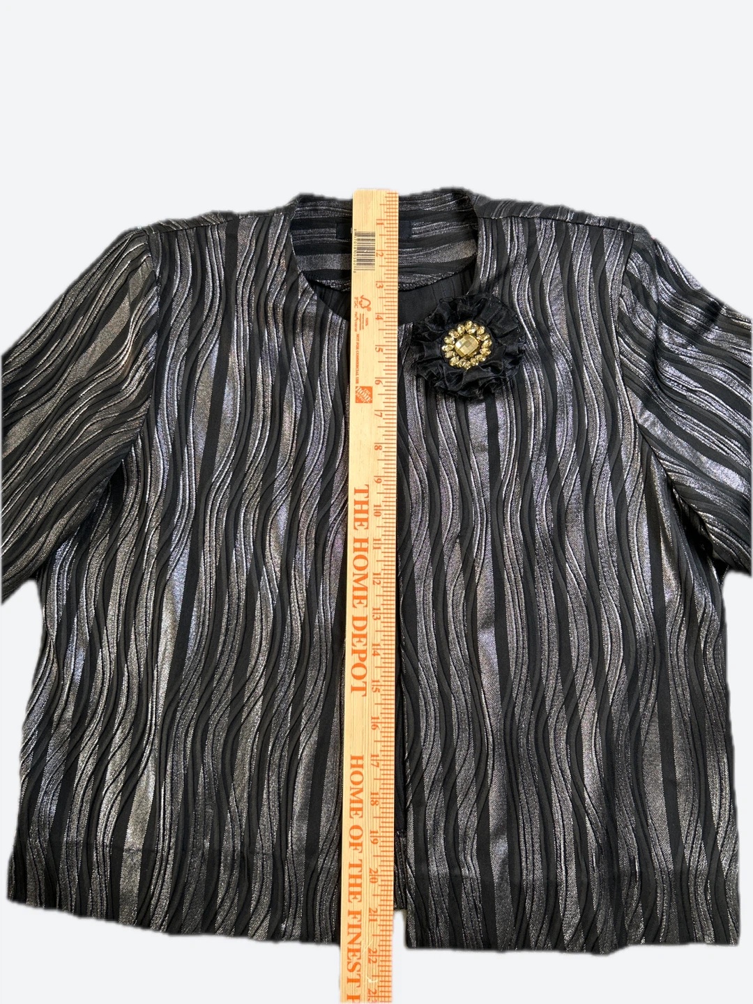 Kathy Cole  black and silver jacket - photo 4
