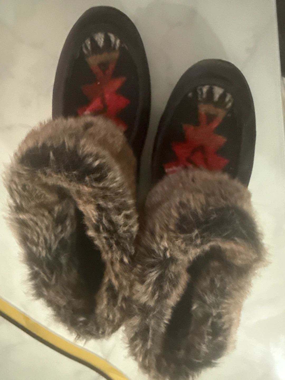 Skechers Women's Black Moccasin Boots Size 9 - photo 4