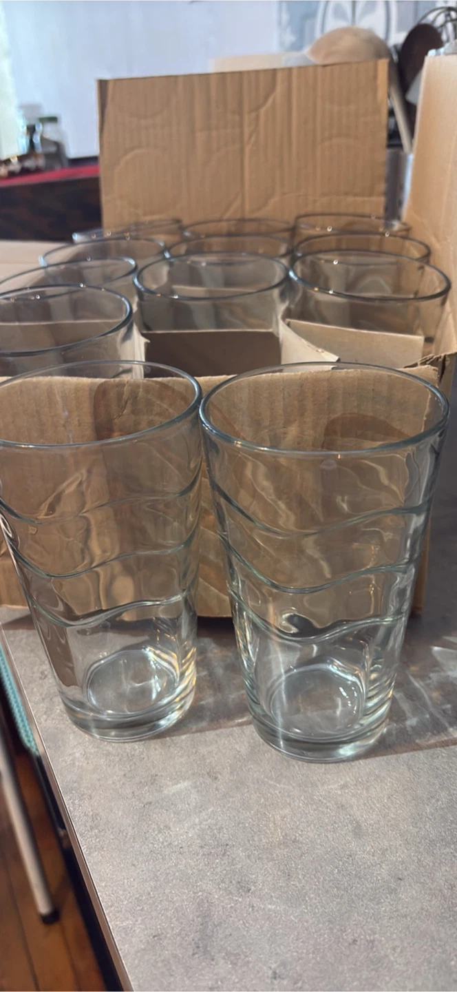 Set of 12 Clear Glass Tumblers