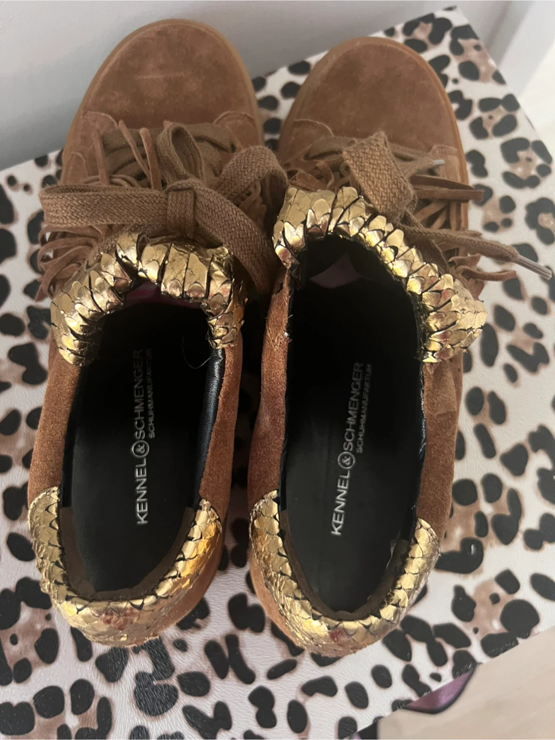 Brown/Gold Suede Shoes - photo 3