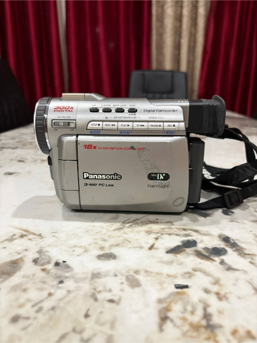 Panasonic MiniDV Digital Palmcorder Camcorder - photo 2