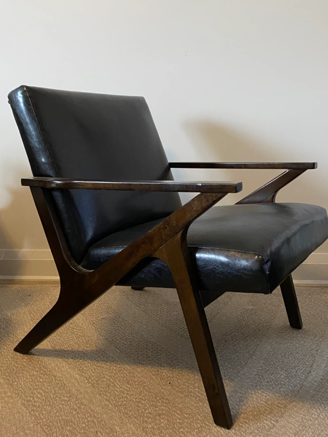 Mid-Century Modern Z-Frame Accent Chair - Black & Dark Wood