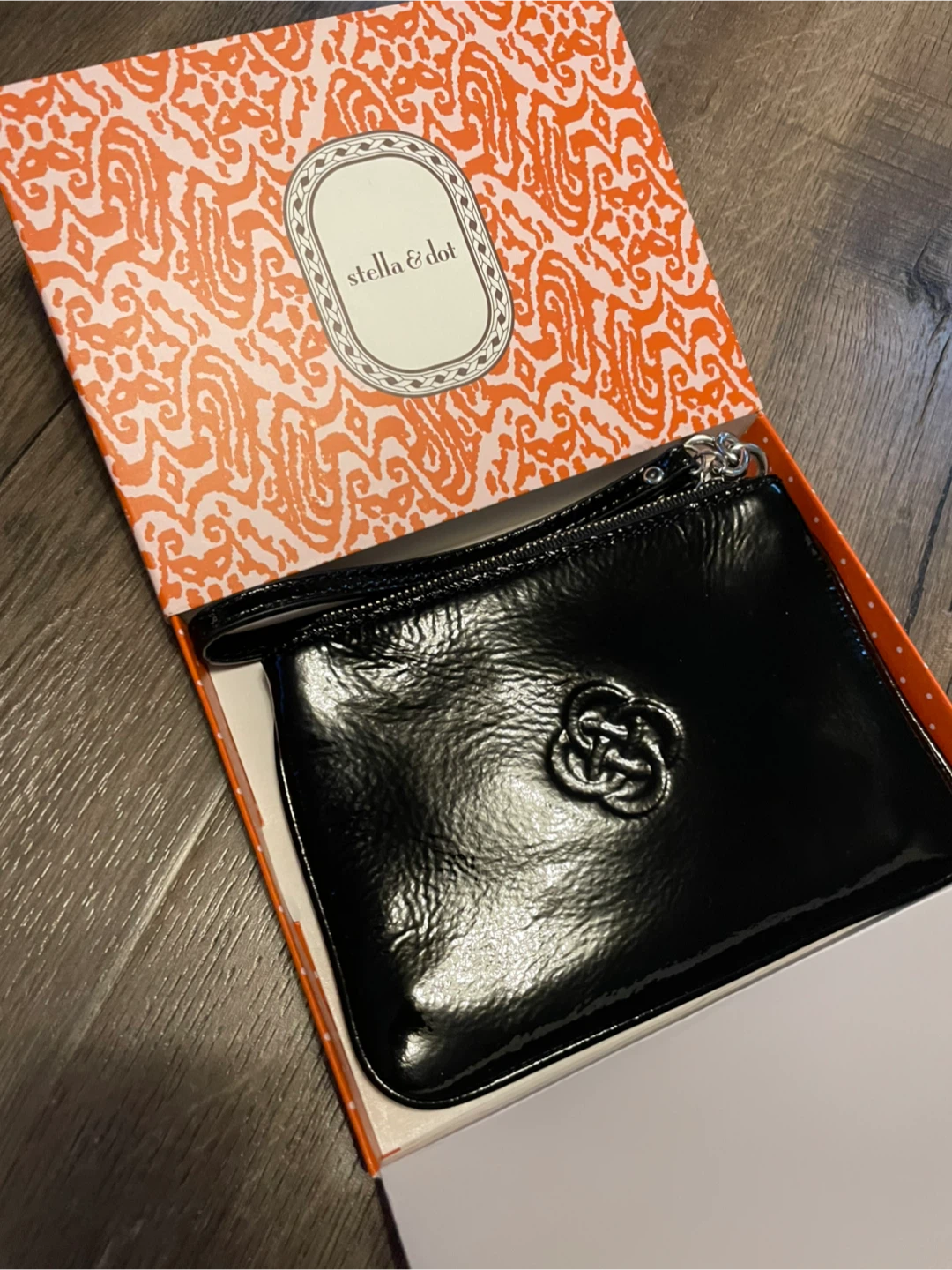 Stella & Dot Black Patent Leather Wristlet Clutch - photo 5