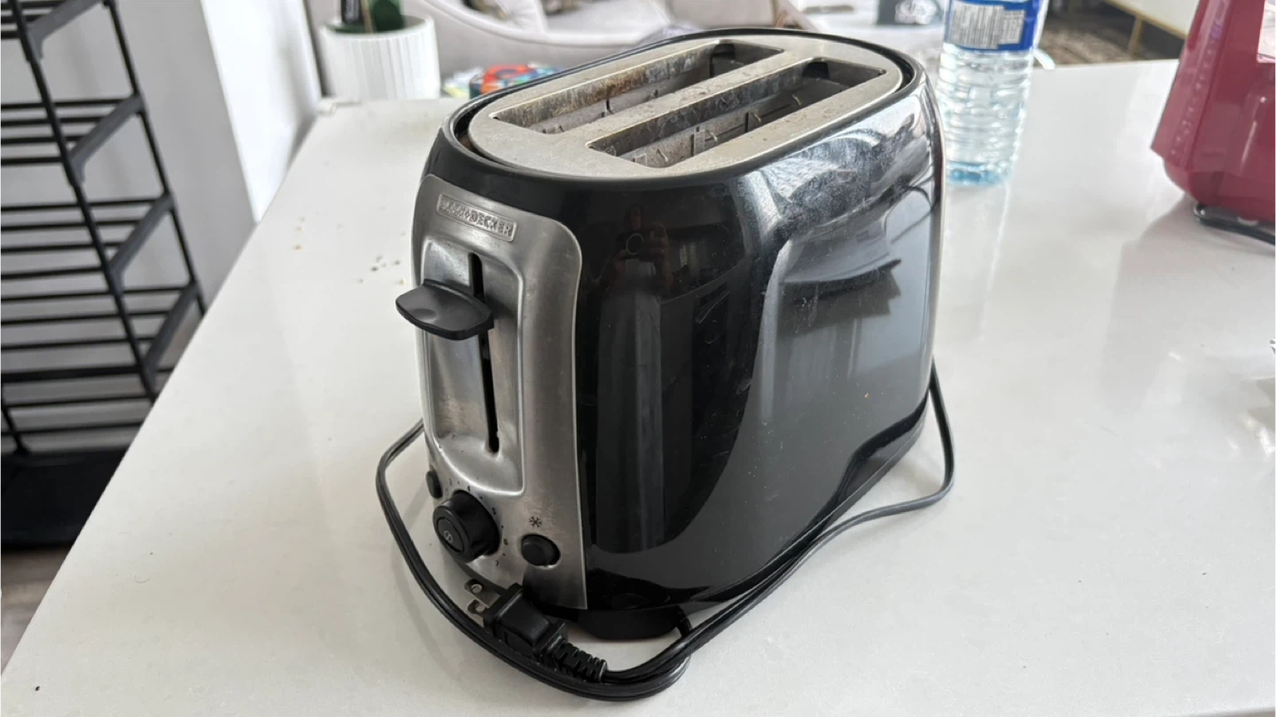Black+Decker 2-Slice Toaster - photo 4