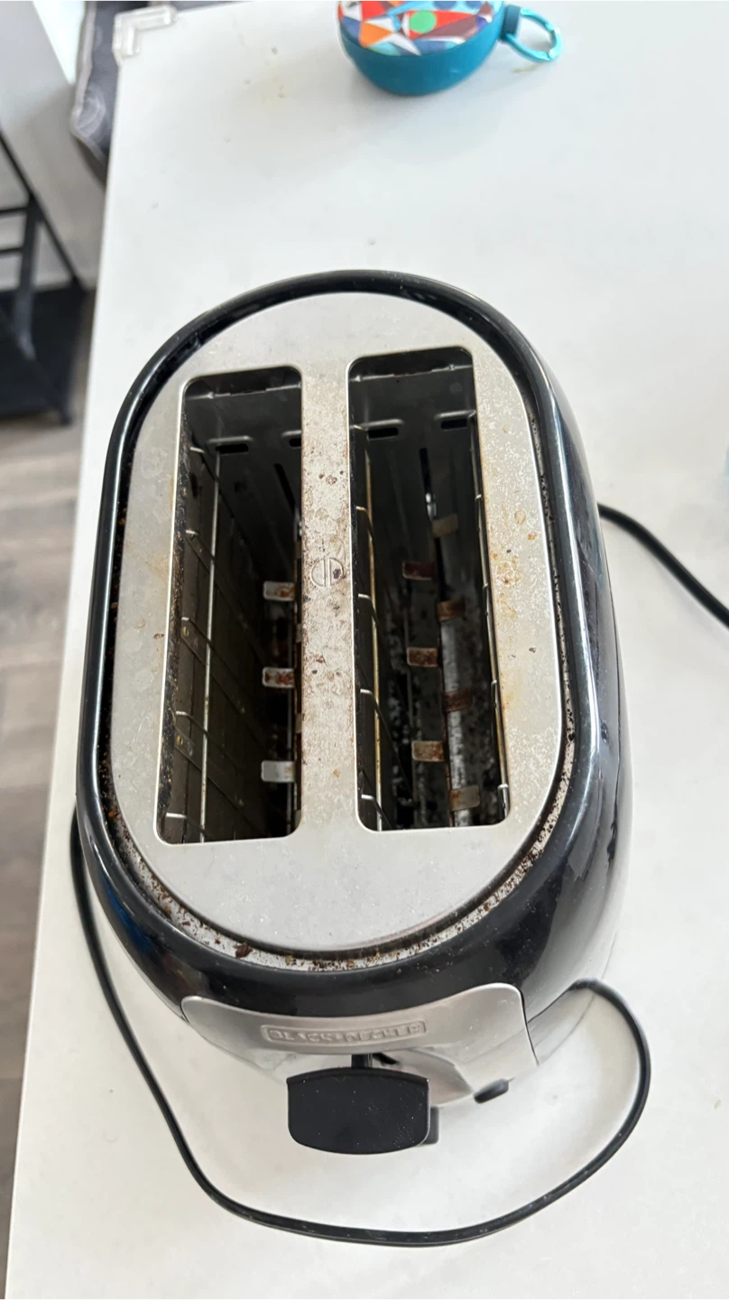 Black+Decker 2-Slice Toaster - photo 3