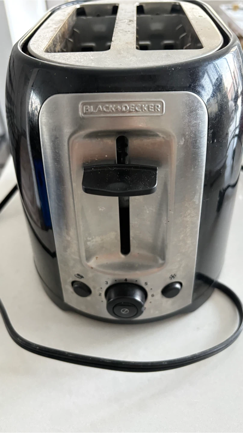 Black+Decker 2-Slice Toaster - photo 2