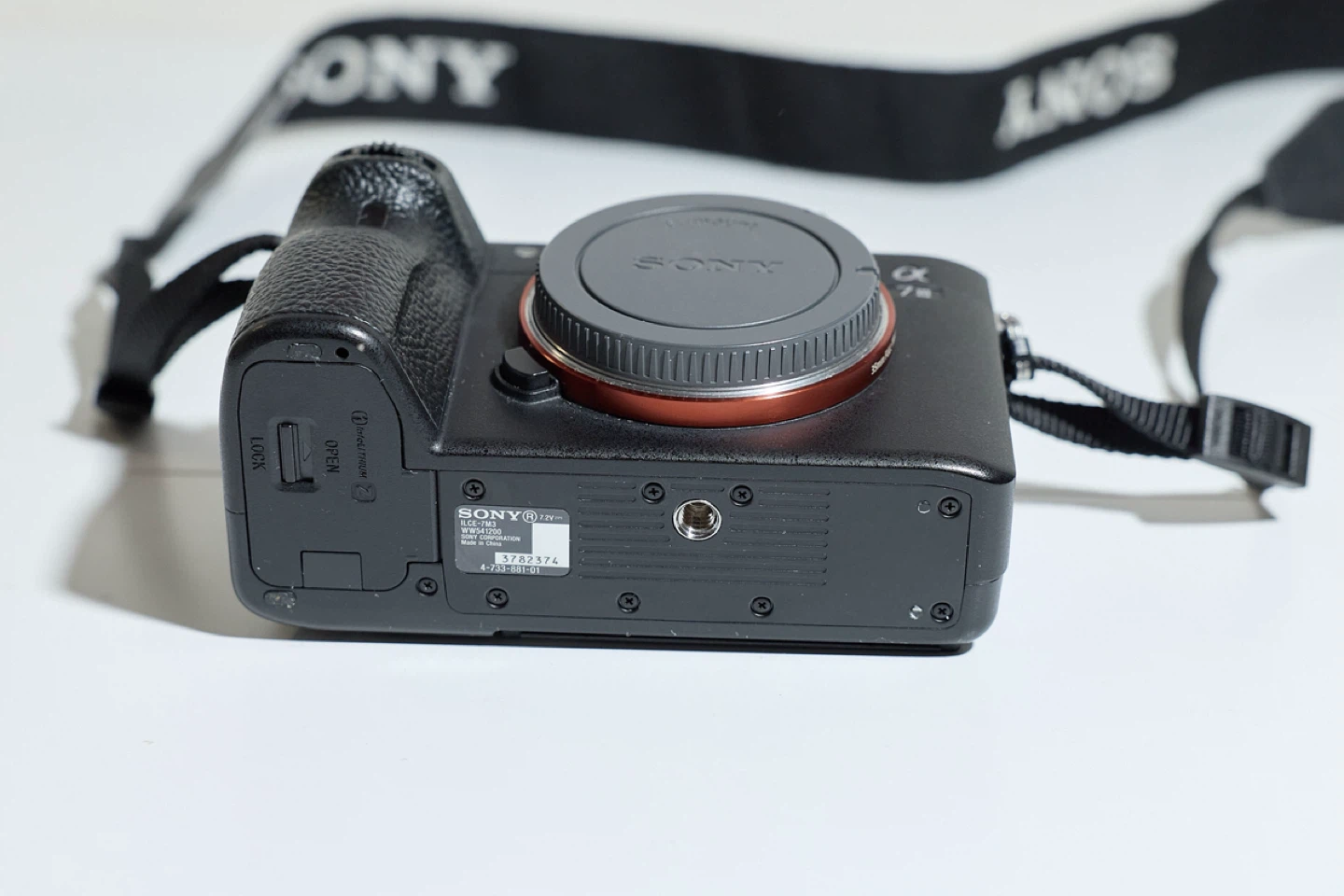 Sony A7 III Mirrorless Camera COMPLETE BUNDLE - photo 3