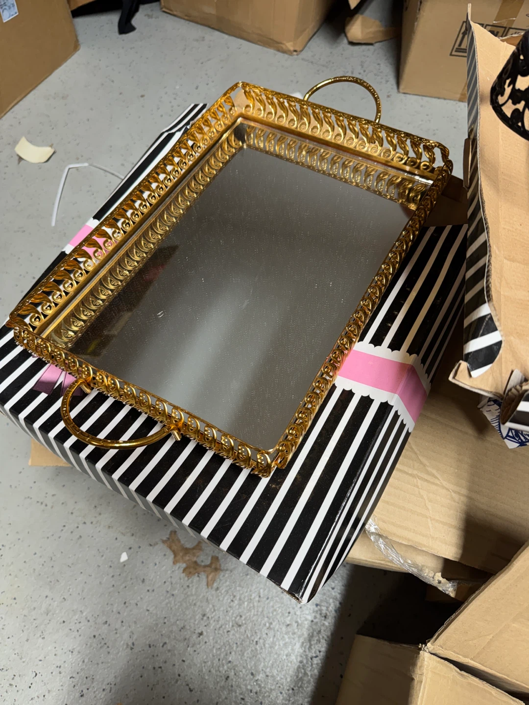 Decorative Serving Tray $5 Each - photo 2