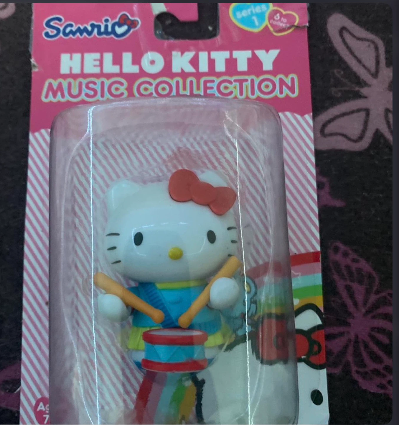 Sanrio Hello Kitty Music Collection Figure