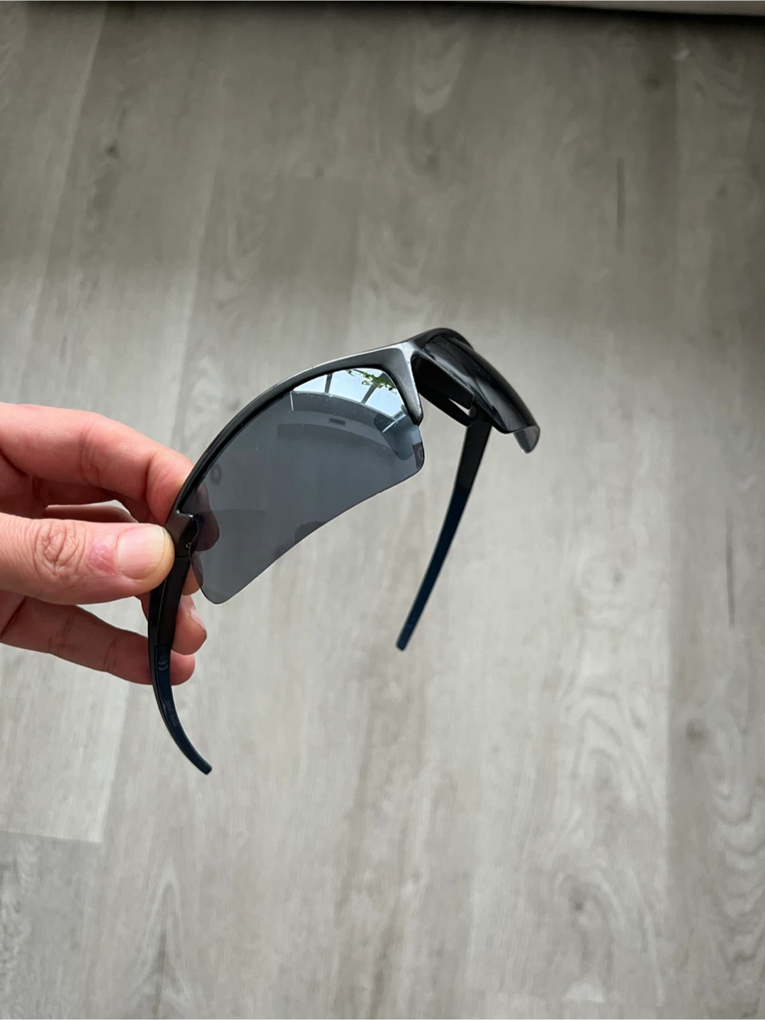 Vintage Sporty Sunnies in Blue Grey