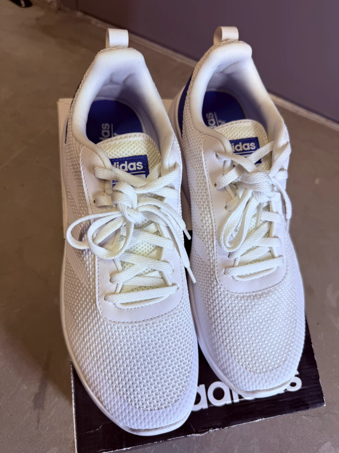 Adidas Element Race - White/Blue - Size 10.5 UK - photo 4