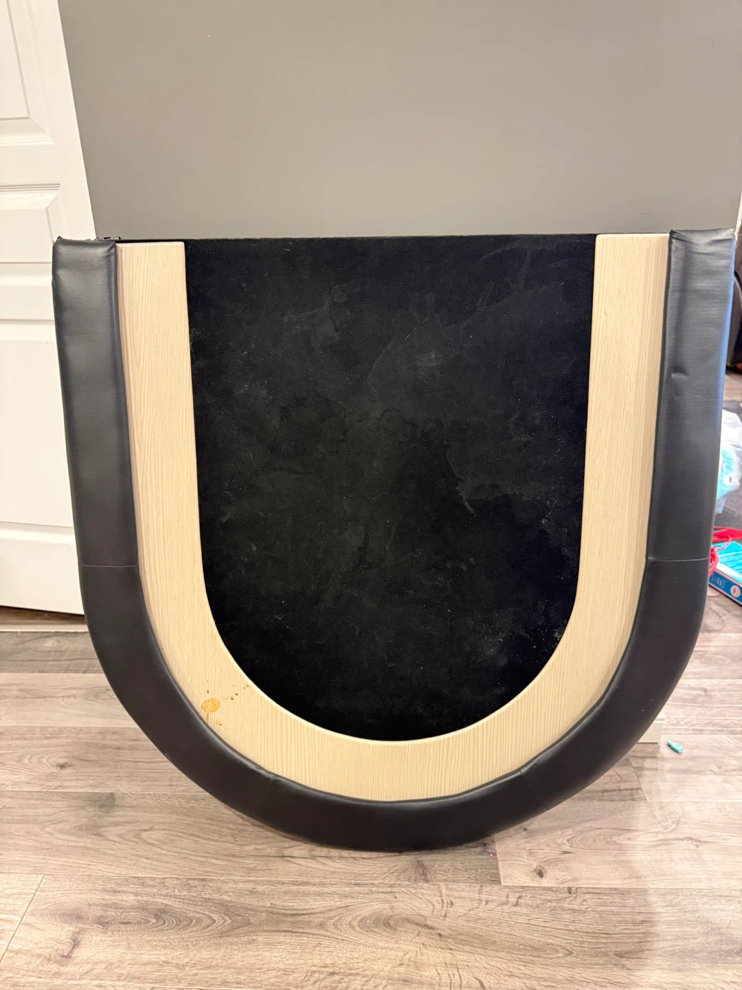 Foldable Oval Poker Table - photo 3