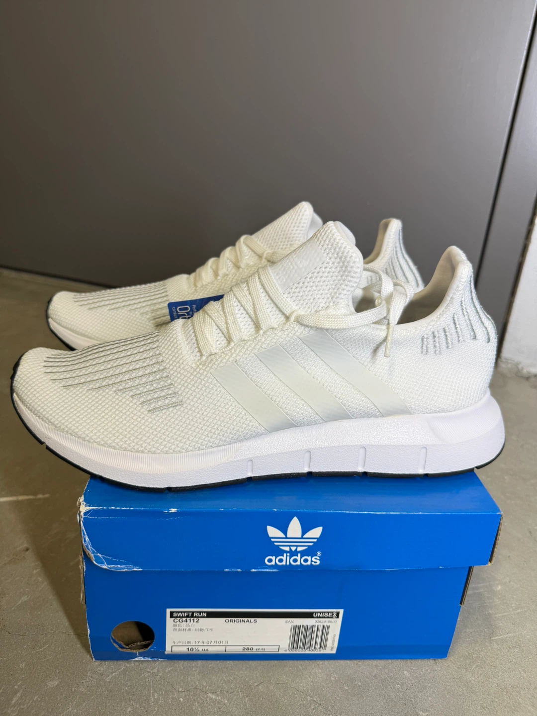 Adidas Swift Run CG4112 White Sneakers - photo 2