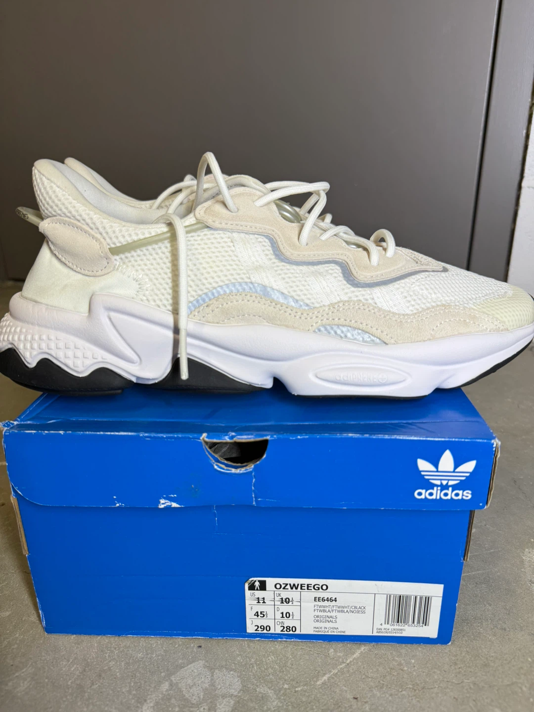 Adidas Ozweego Cream/White Sneakers