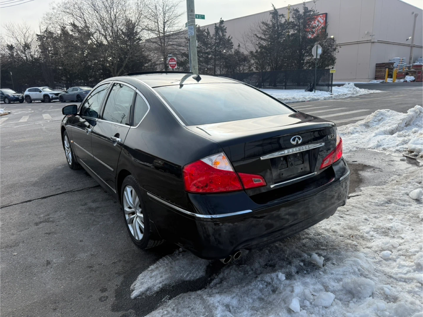 2008 Infiniti M35x Sedan - photo 3