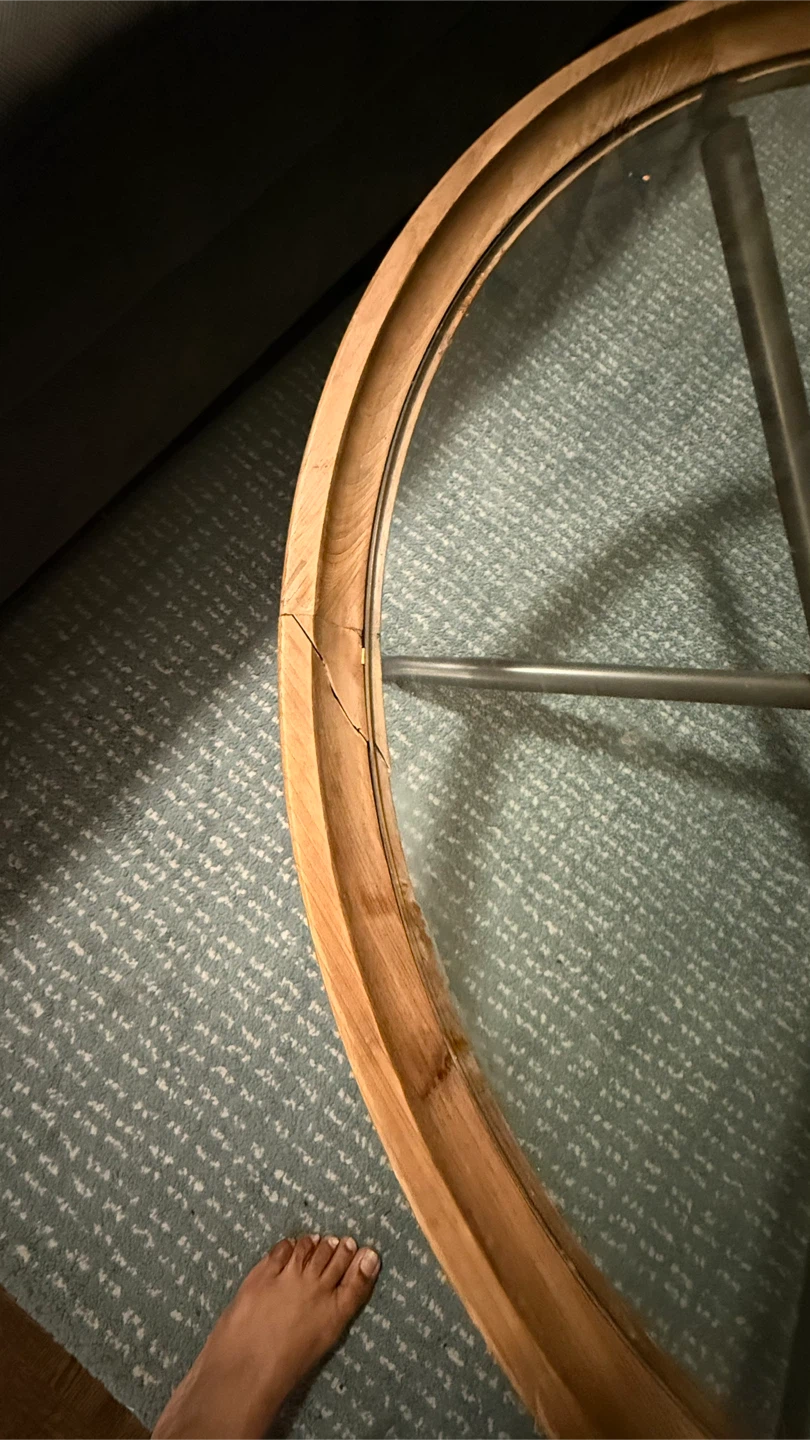 Round Glass Coffee Table with Wooden Rim - photo 3