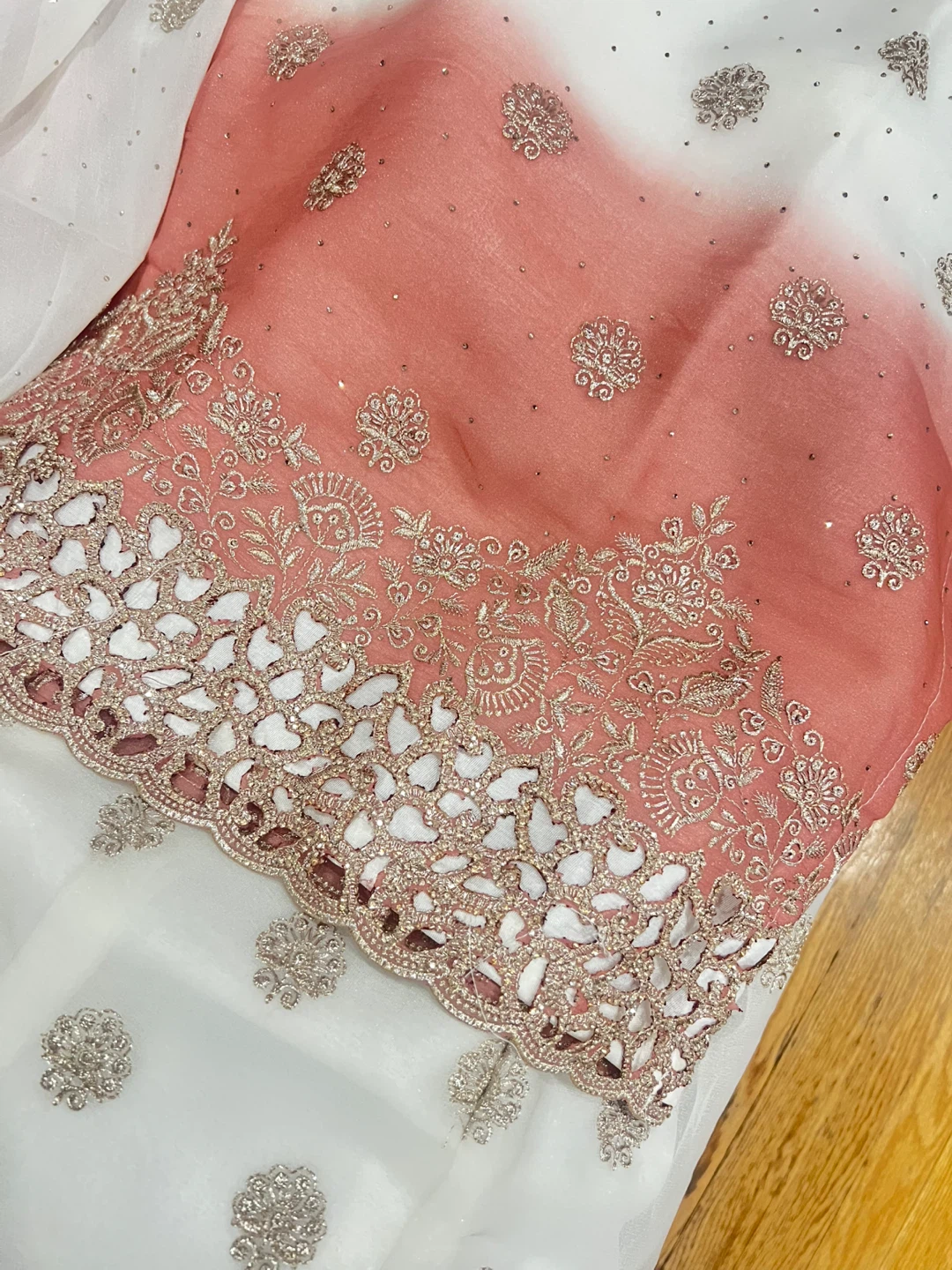 White and Pink Embroidered Salwar Kameez Set - photo 3