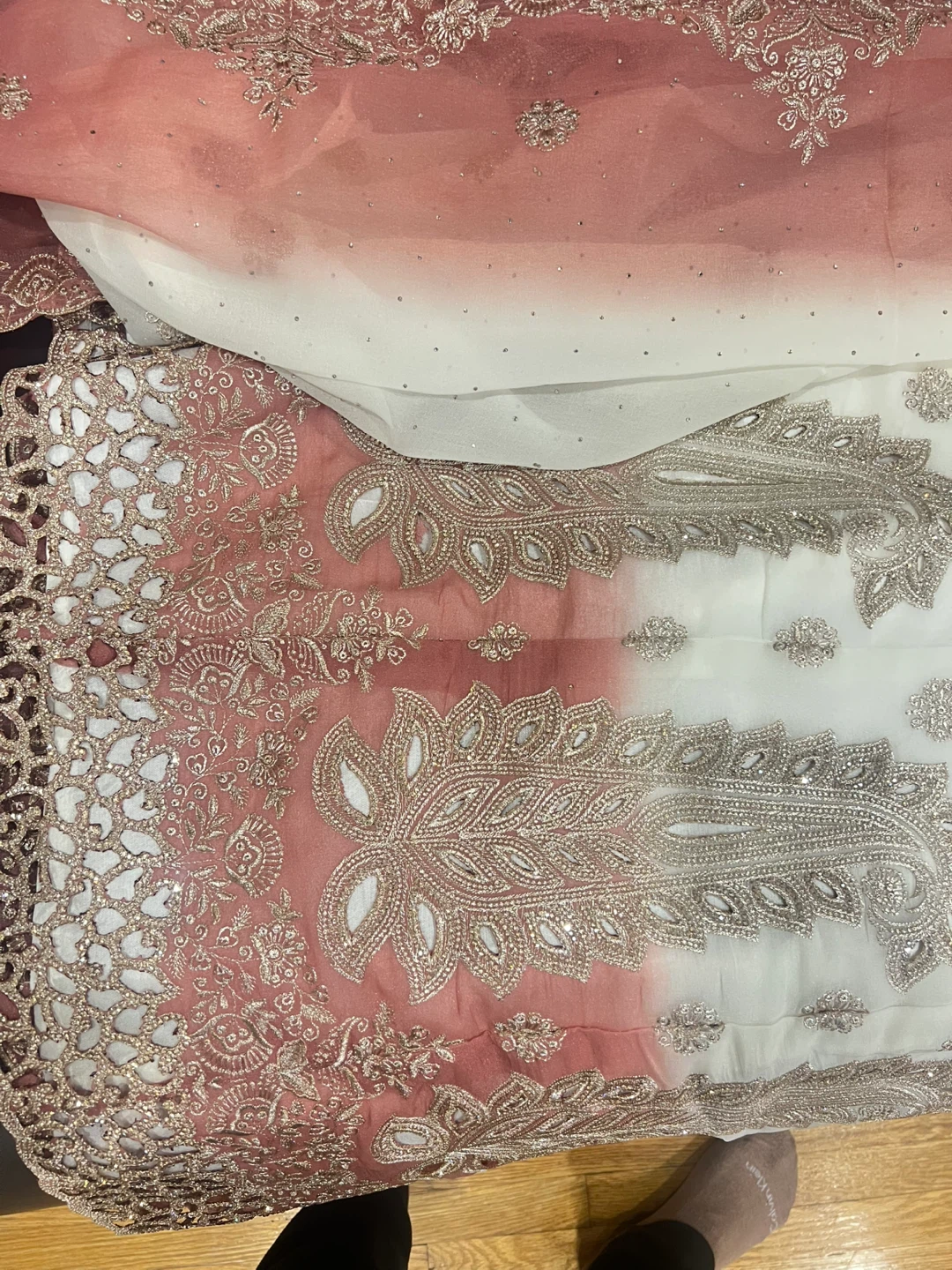 White and Pink Embroidered Salwar Kameez Set - photo 4