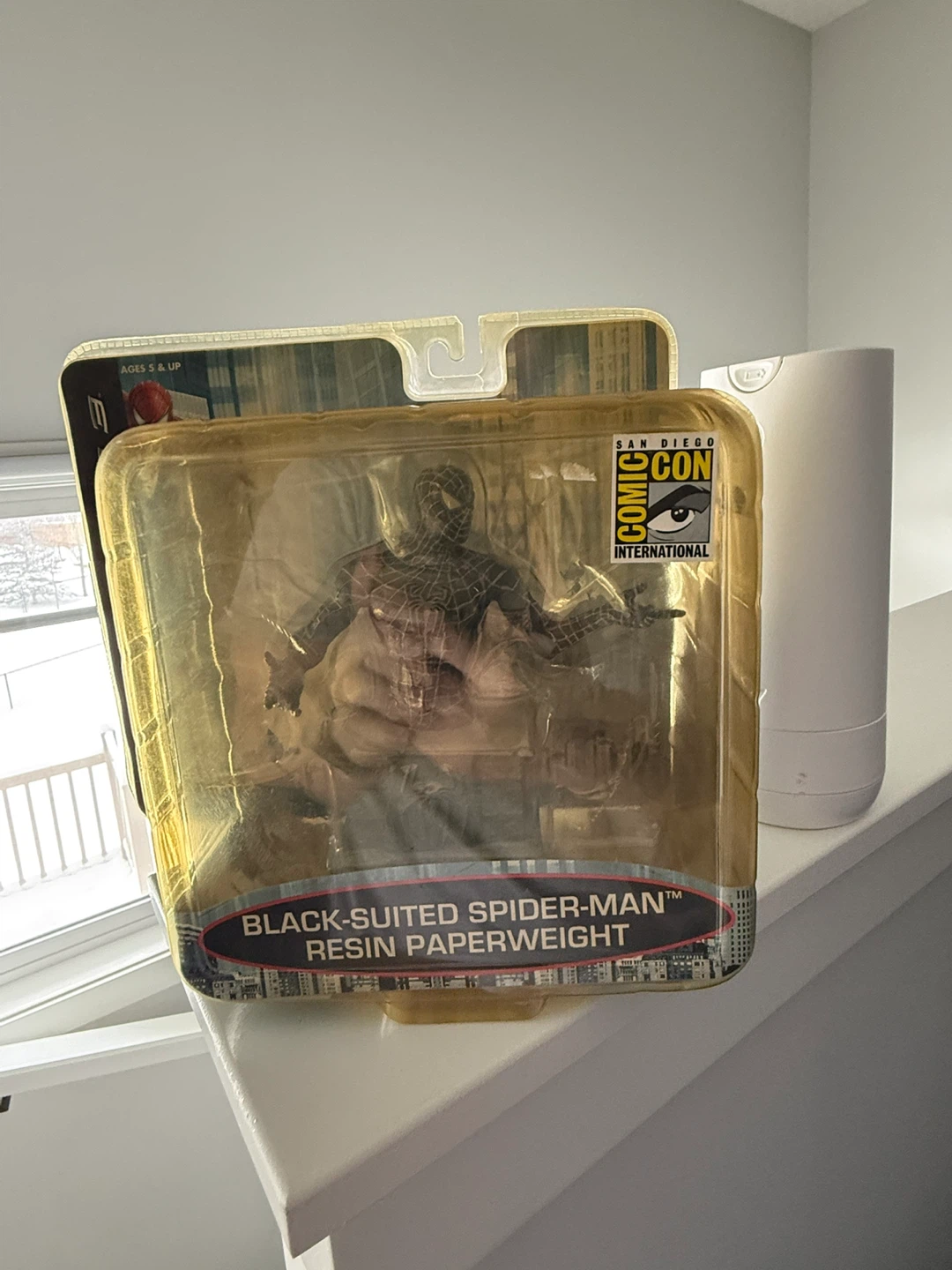 Spider-Man 3 Black-Suited Resin Paperweight - photo 3