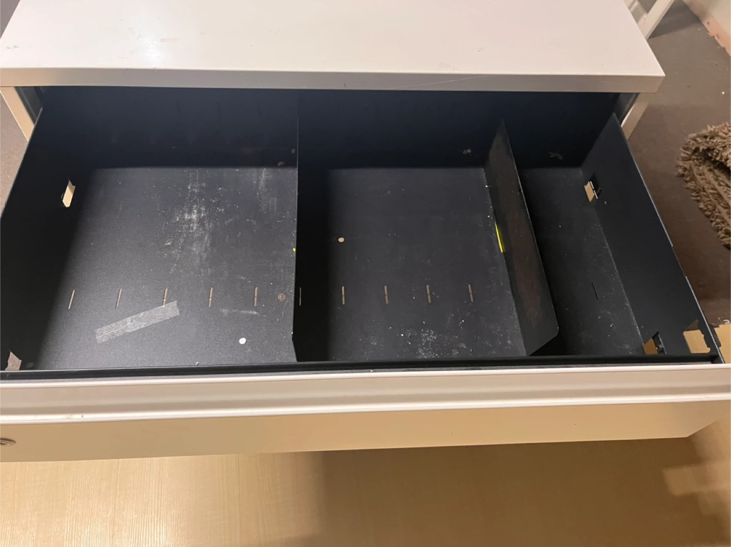 White 2-Drawer Metal Filing Cabinet - photo 3