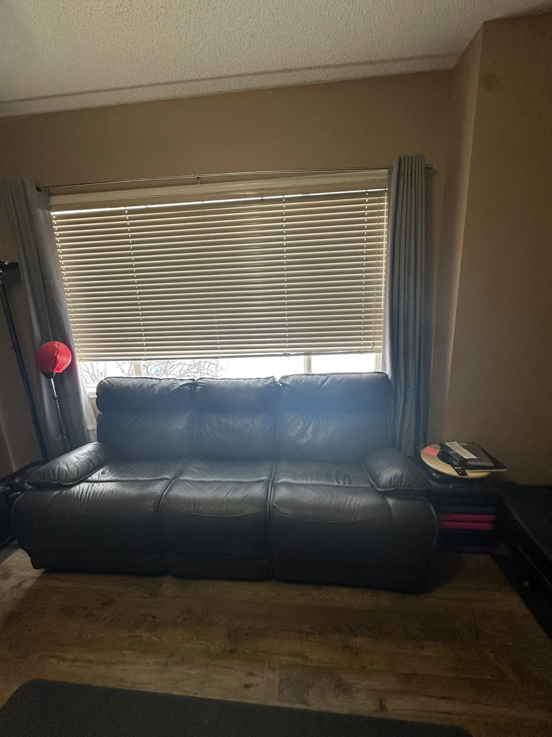 Black Leather 3-Seater Reclining Sofa