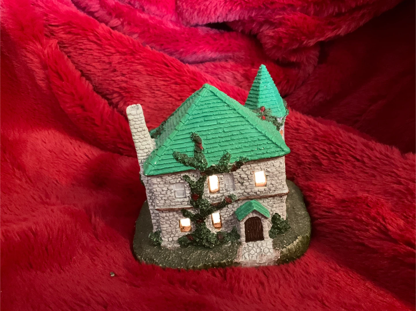 Light-up Miniature House - photo 2