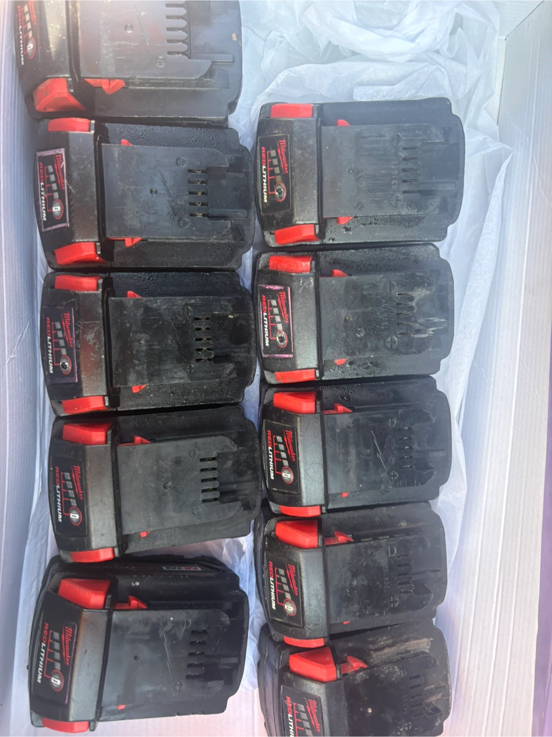 Milwaukee 18V Lithium-Ion Batteries - Lot of 10