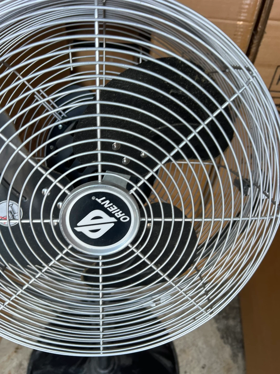 Free delivery used Orient Pedestal Fan - photo 4