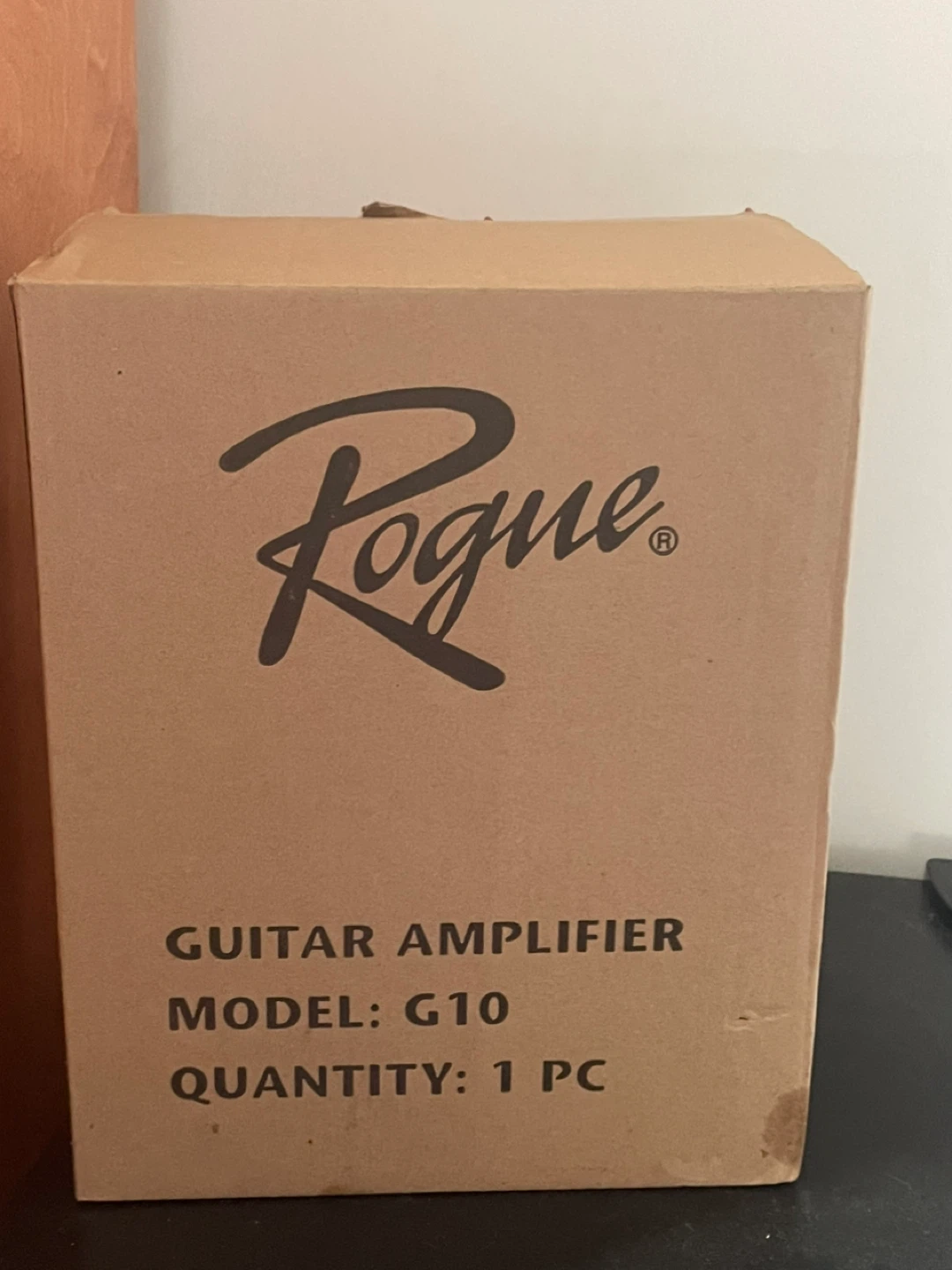 Rogue G-10 combo guitar amplifier - photo 5