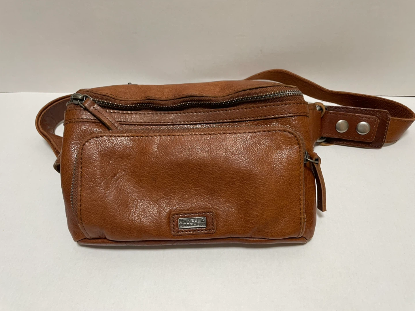 Spikes & Sparrow Leather Fanny Pack