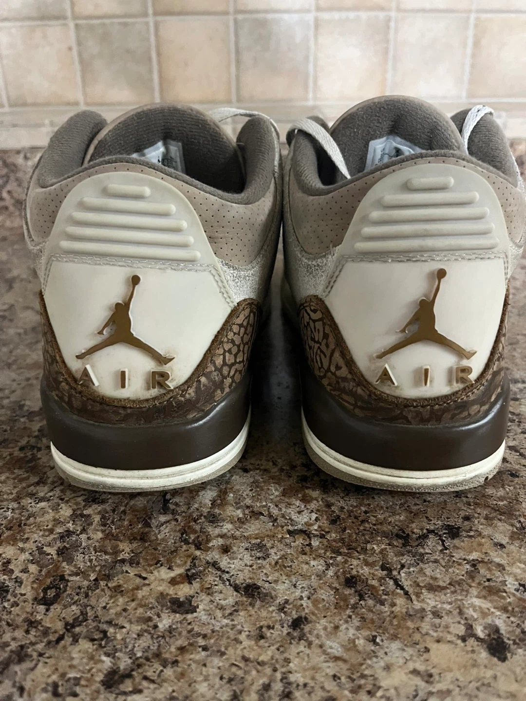 Jordan 3 Retro "Mocha" Sneakers - photo 3