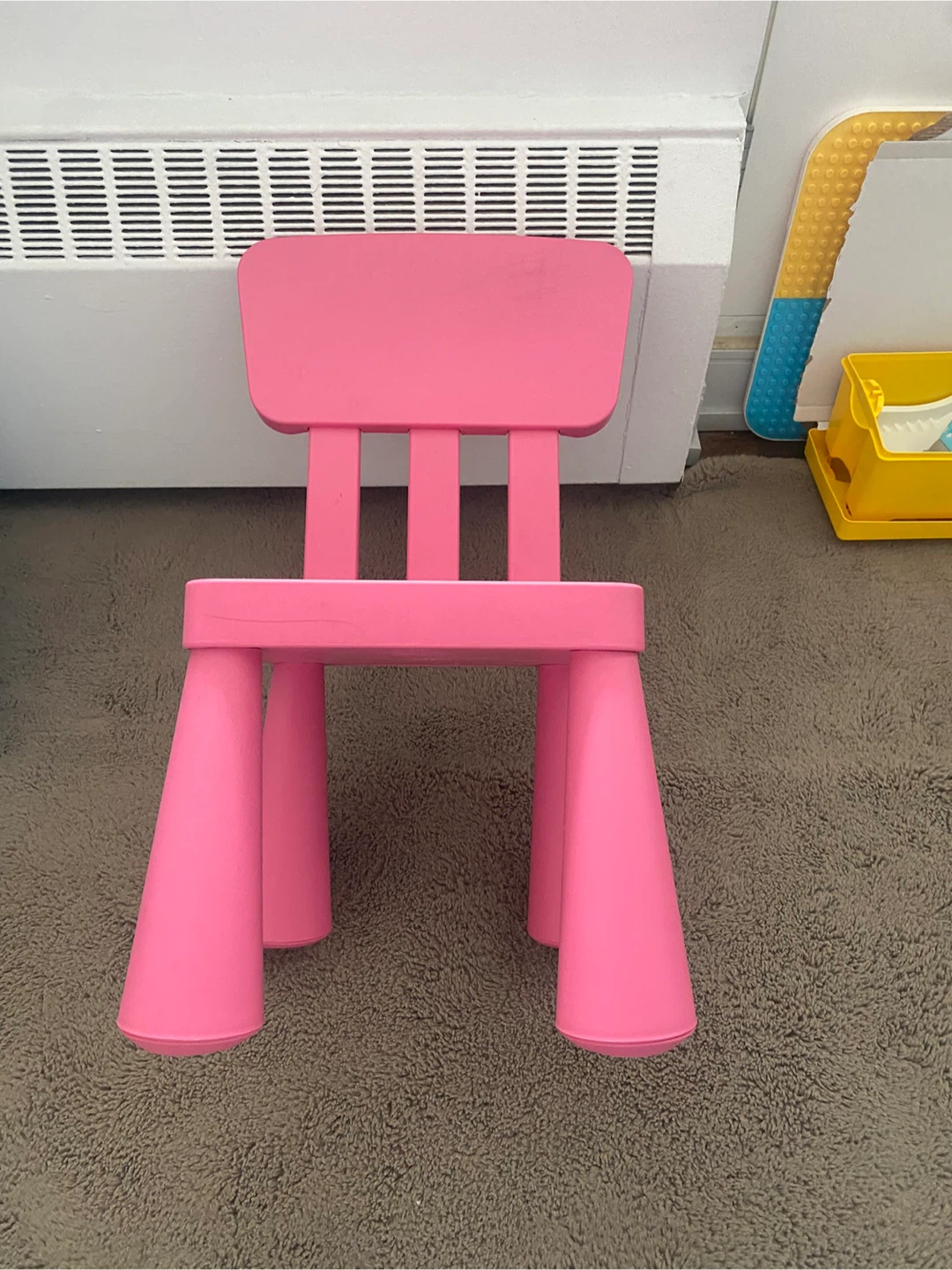 IKEA Children's Table $40 with chair for $50 - photo 5