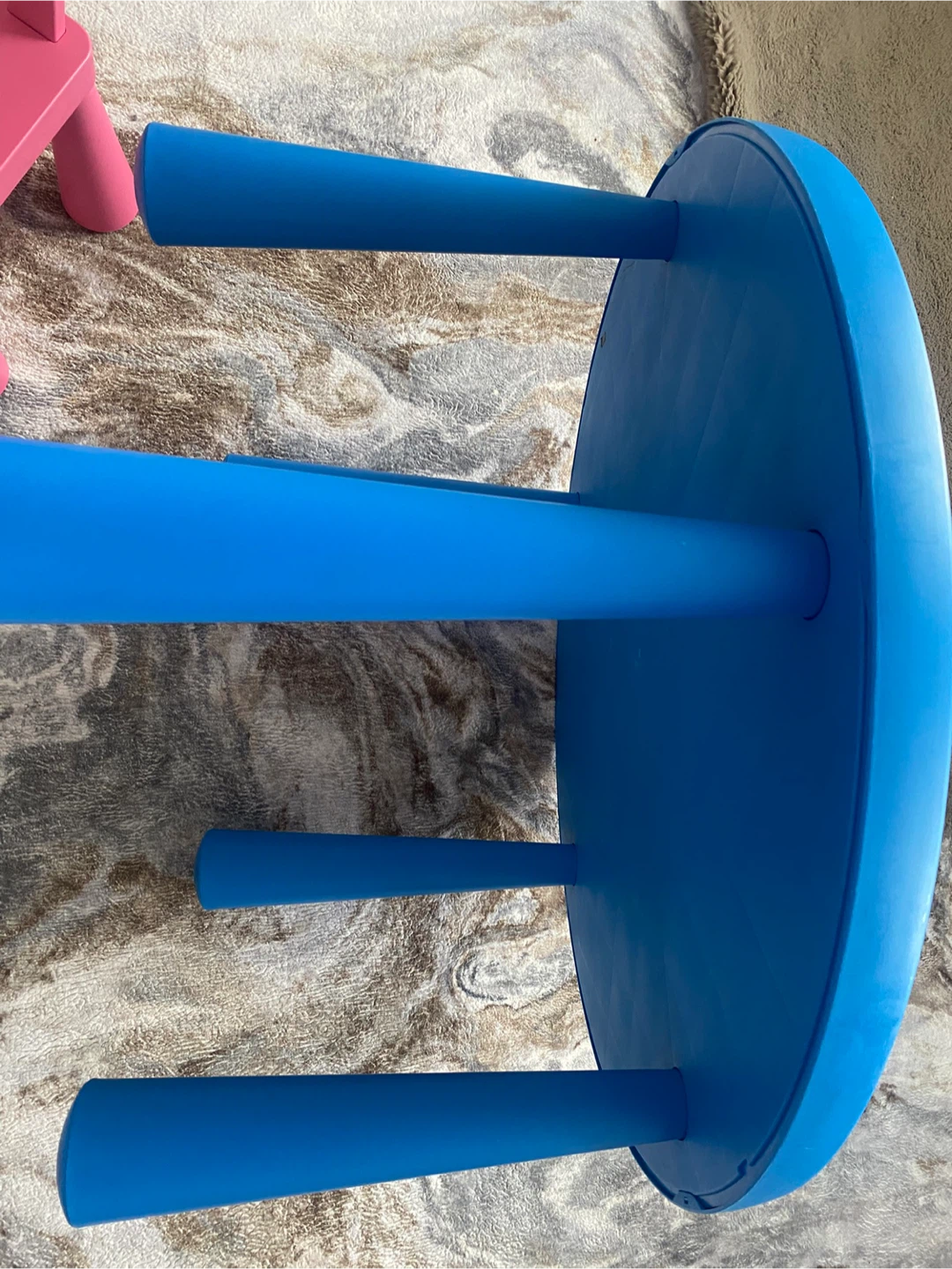 IKEA Children's Table $40 with chair for $50 - photo 4