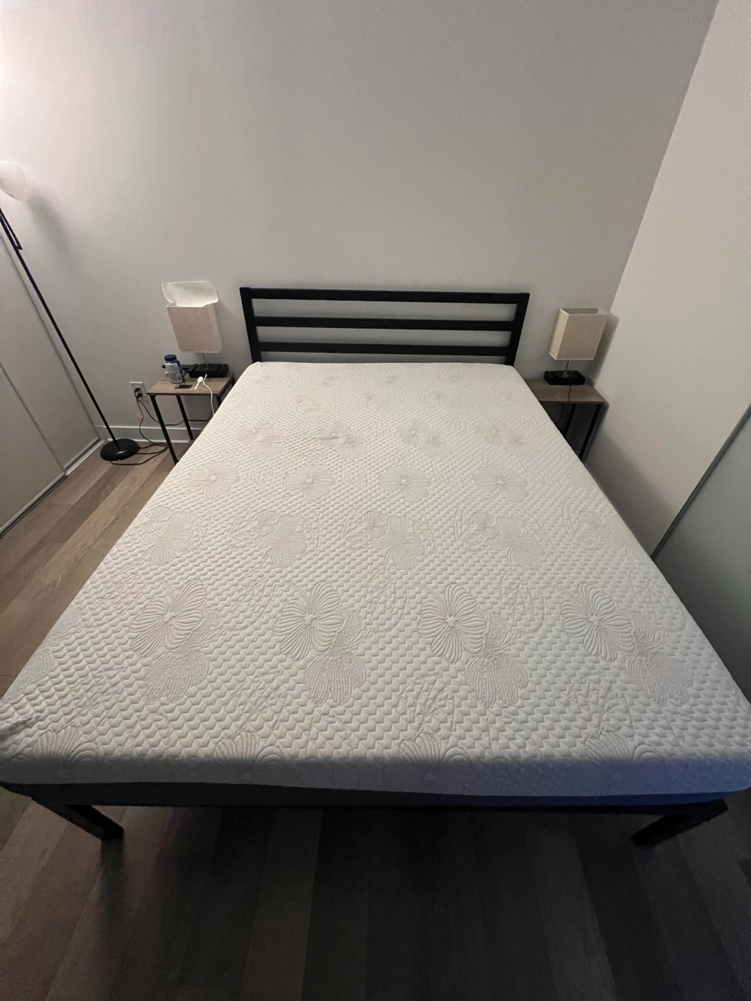 Queen Size mattress - Offers Appreciated