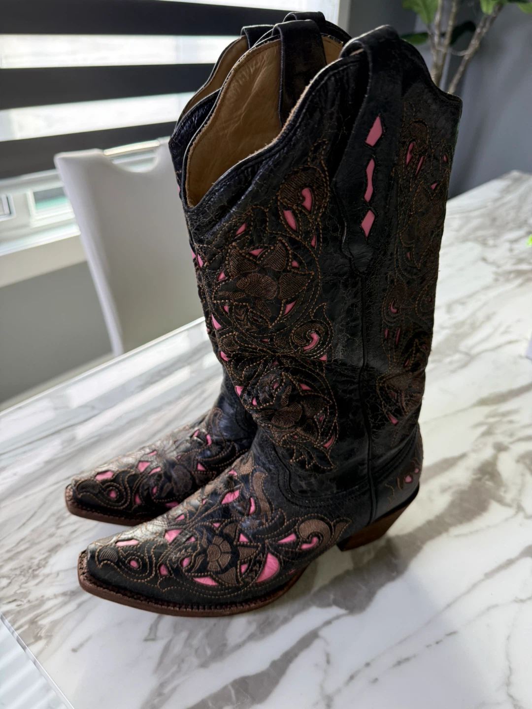 Corral Boots Black Pink Floral Western Cowboy Boots