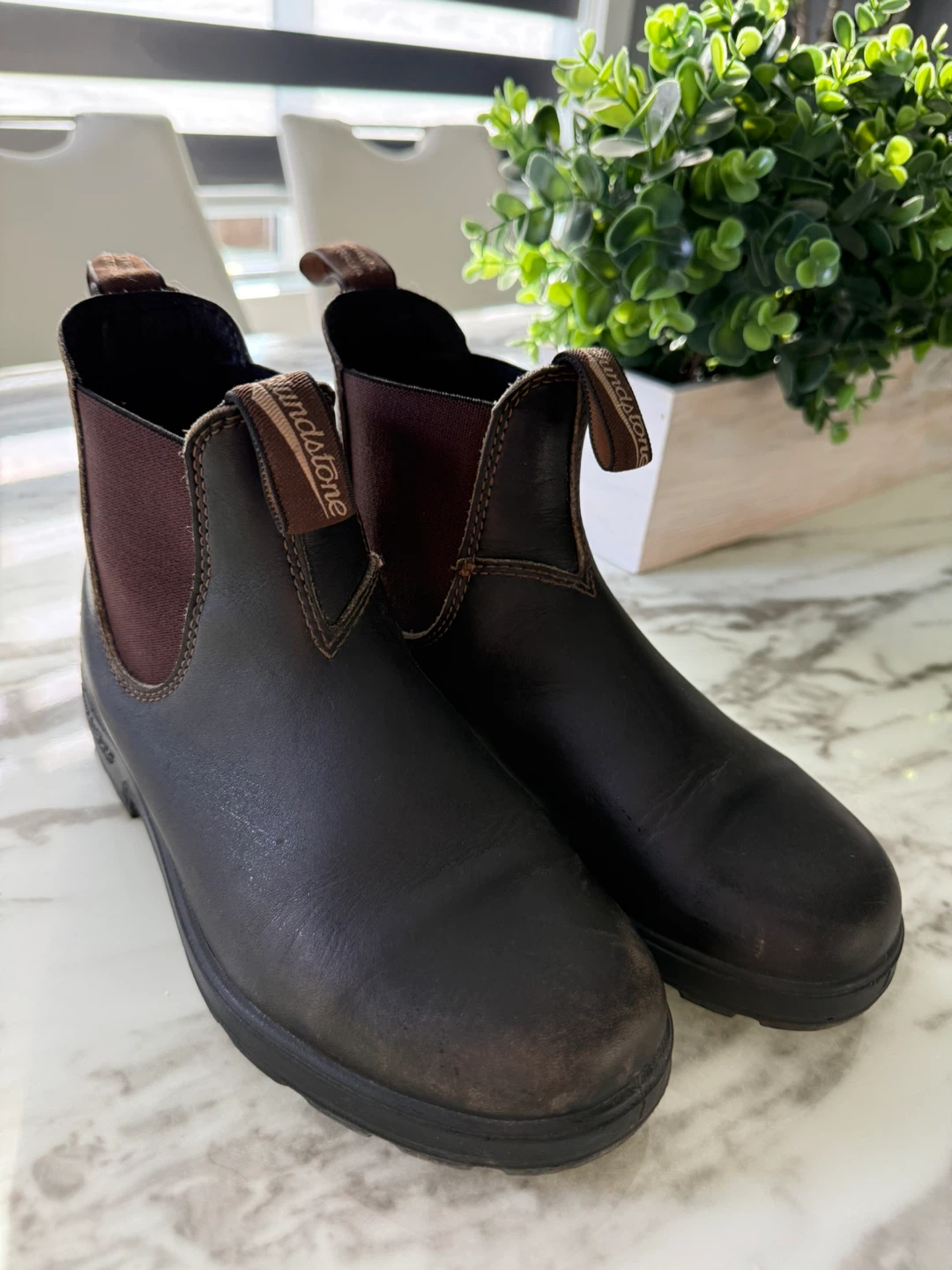 Blundstone Brown Leather Chelsea Boots