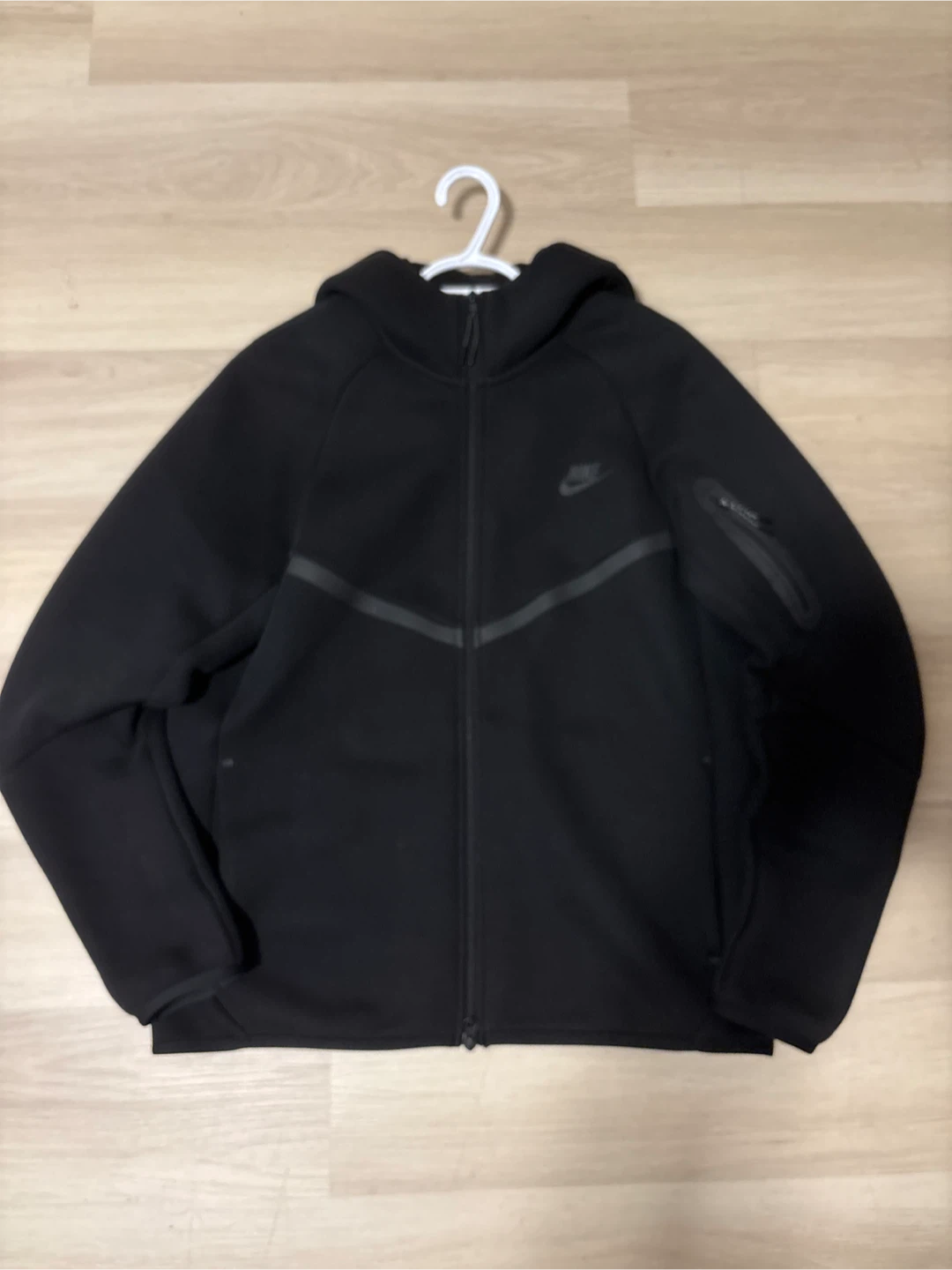 Nike Tech Fleece Full-Zip Hoodie