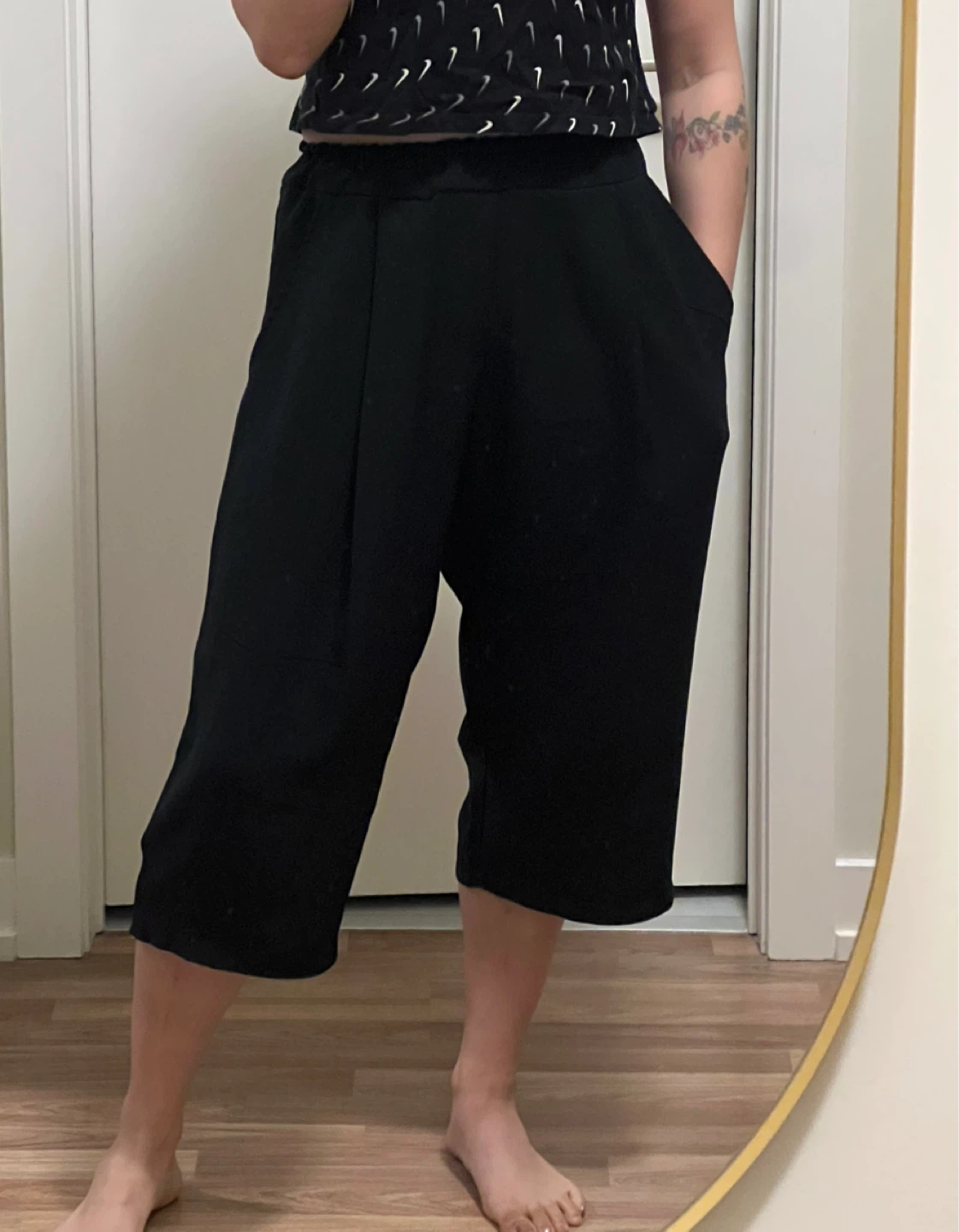 Black Cropped Wide Leg Pants